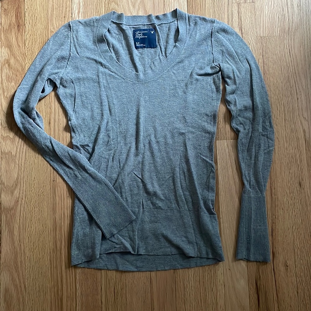 American Eagle Long Sleeve